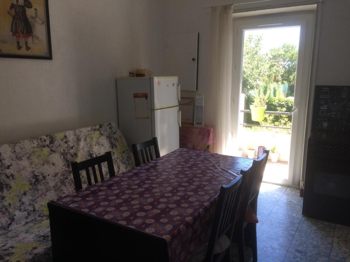 Appartement sur Sommières jusqu'à 6 personnes Exterior foto